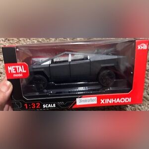 Tesla- Cybertruck with matching  motorcycle